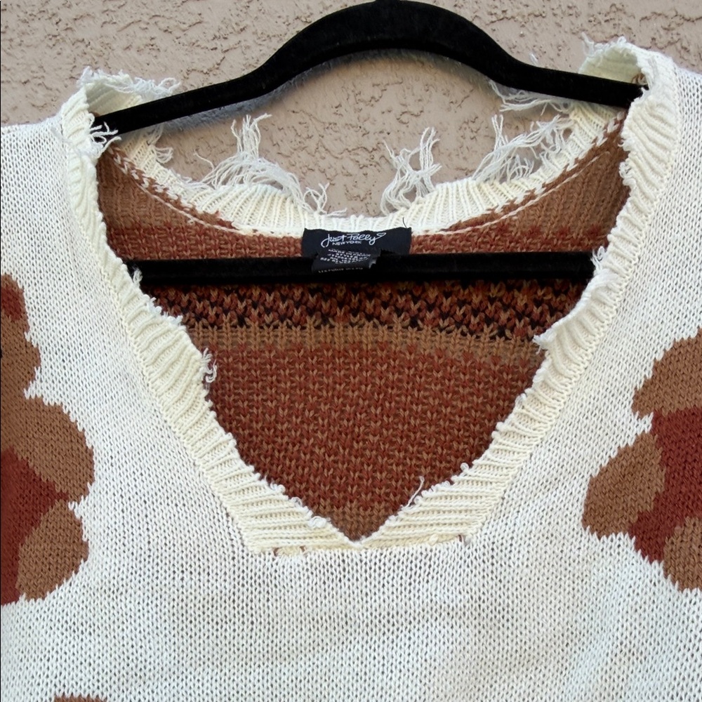 Just Polly Bear Pattern Sweater - image 4